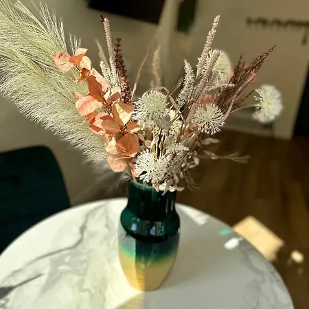 아파트 Gertrude's Heart *